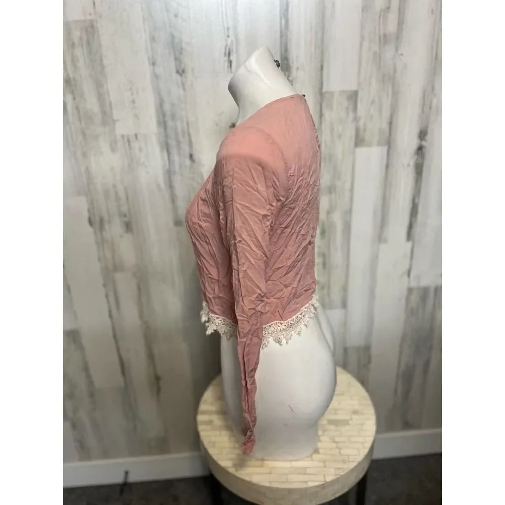 Pink top  - Picture 2 of 5